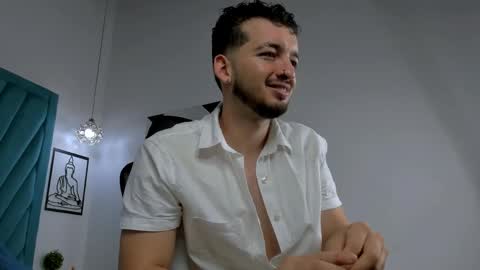 Logan Wolf online show from 04-06-26, 03:15