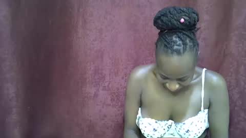 Snapshot of lola_beib chatting on 04-28-26, 05:07 lola_beib online show from 04-28-26, 05:07