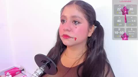 lola online show from 10-23-25, 11:42