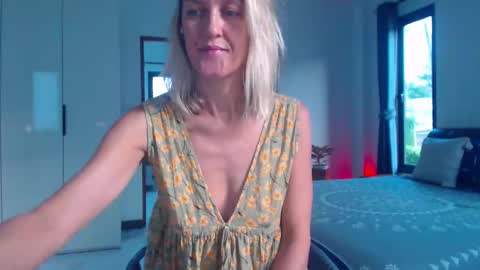 Lola online show from 03-14-26, 11:54