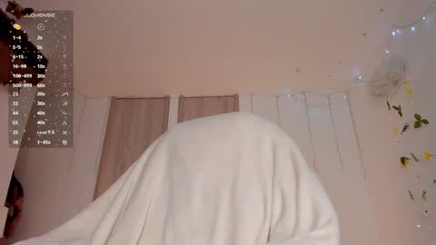  Lola Berry  online show from 01-27-25, 07:46