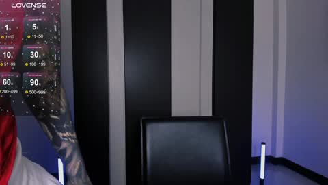 Snapshot of lolabunnyz chatting on 12-08-24, 06:17 Lola3 online show from 12-08-24, 06:17