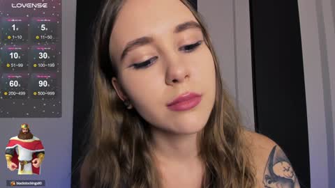 Snapshot of lolabunnyz chatting on 01-14-25, 03:43 Lola3 online show from 01-14-25, 03:43