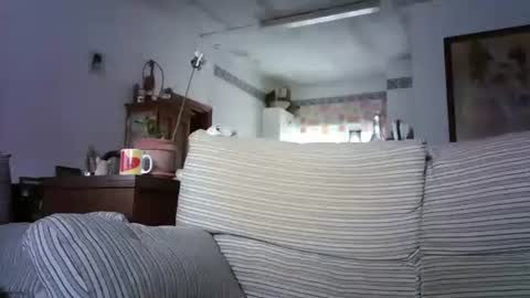 Snapshot of lolahueso chatting on 11-14-25, 10:03 LOLA HUESO y ERIC online show from 11-14-25, 10:03