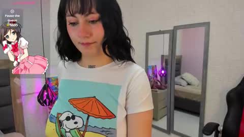 LOLA online show from 10-29-25, 03:20