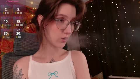 Snapshot of lolami_ chatting on 06-06-26, 09:25 lolami_ online show from 06-06-26, 09:25