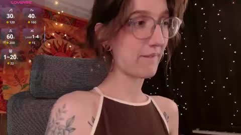 Snapshot of lolami_ chatting on 06-13-26, 08:45 lolami_ online show from 06-13-26, 08:45