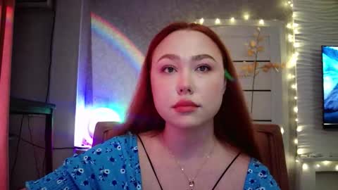 Lola online show from 10-19-25, 02:29