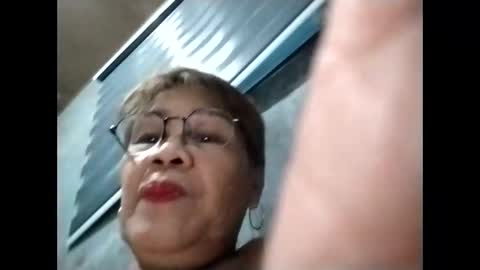 tey online show from 10-30-25, 09:33