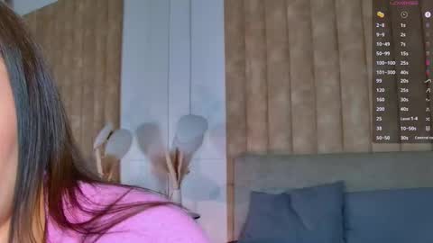 Snapshot of lolla_spencer chatting on 10-16-25, 04:41 Lolla online show from 10-16-25, 04:41