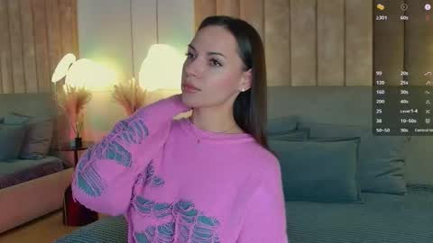 Snapshot of lolla_spencer chatting on 11-18-25, 04:33 Lolla online show from 11-18-25, 04:33