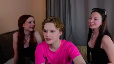 Nelis online show from 05-18-26, 06:25