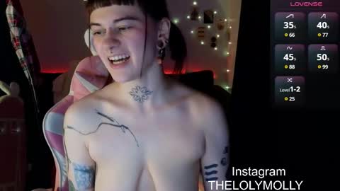 Molli online show from 01-10-25, 08:26