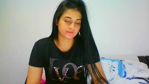 Snapshot of lomaslindosoyyo chatting on 12-19-24, 12:34 estehfania online show from 12-19-24, 12:34