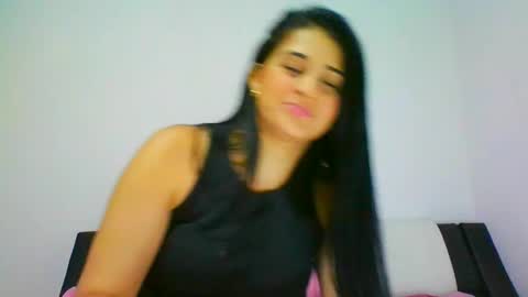 Snapshot of lomaslindosoyyo chatting on 02-08-25, 01:54 estehfania online show from 02-08-25, 01:54
