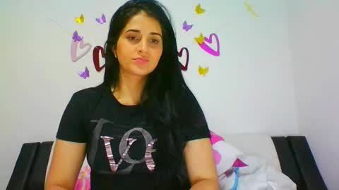 Snapshot of lomaslindosoyyo chatting on 02-23-25, 01:02 estehfania online show from 02-23-25, 01:02
