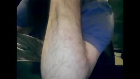 Snapshot of london_man1988 chatting on 03-29-26, 09:15 london_man1988 online show from 03-29-26, 09:15