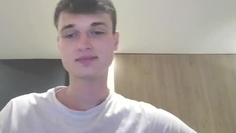 london_tomy online show from 10-04-25, 01:14