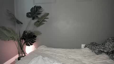 SABRINA online show from 02-26-25, 09:37