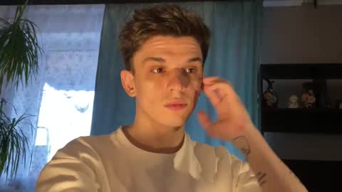 Snapshot of lonelysunset chatting on 03-10-26, 03:06 PVT AND MENU ACTIVE online show from 03-10-26, 03:06