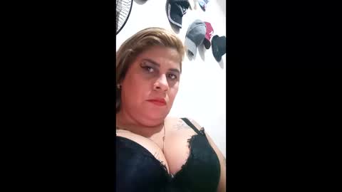 Snapshot of lonelywoman44 chatting on 02-01-26, 02:10 lonelywoman44 online show from 02-01-26, 02:10