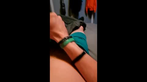 longhairguy27 online show from 12-14-24, 04:01