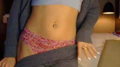 Cutenurse91 online show from 02-27-26, 12:49