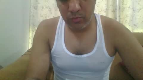 Snapshot of longthick1985 chatting on 04-19-26, 10:25 Lleida-man online show from 04-19-26, 10:25
