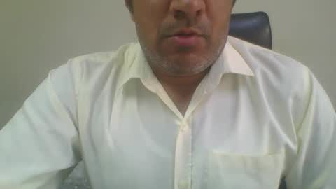 Snapshot of longthick1985 chatting on 05-06-26, 11:15 Lleida-man online show from 05-06-26, 11:15