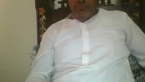 Snapshot of longthick1985 chatting on 05-23-26, 11:58 Lleida-man online show from 05-23-26, 11:58