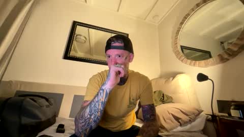 longwalksonthebeach69 online show from 03-06-26, 08:11