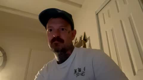 longwalksonthebeach69 online show from 03-09-26, 10:52