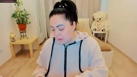 Nina online show from 04-03-26, 01:20