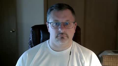 Snapshot of lookin75 chatting on 03-14-26, 01:12 lookin75 online show from 03-14-26, 01:12