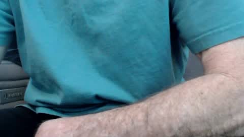 looking469 online show from 04-23-26, 03:47