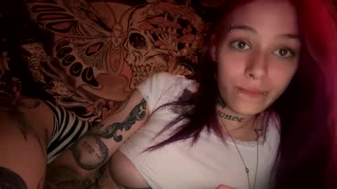 lookingforlona online show from 09-27-25, 04:56