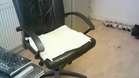 Snapshot of lookingforx666 chatting on 03-24-26, 02:38 Lookingforx666 online show from 03-24-26, 02:38