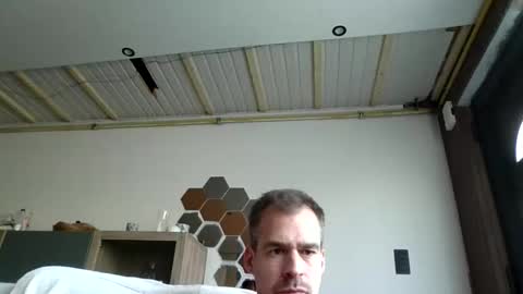 Snapshot of loonelyy chatting on 05-27-26, 04:04 loonelyy online show from 05-27-26, 04:04