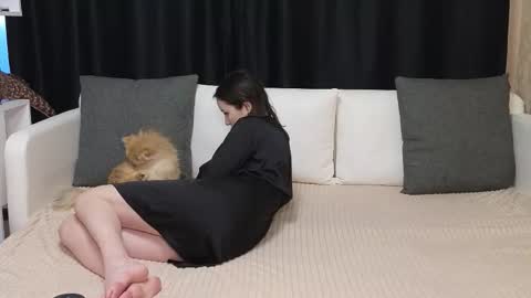 Jean and Isa right couple Mark and Eva left couple online show from 10-22-25, 10:48