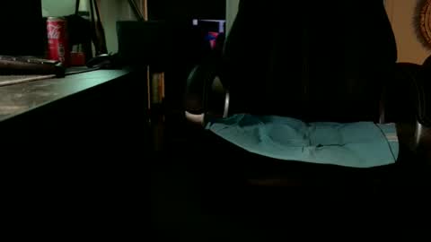 Snapshot of loov2watch chatting on 02-27-26, 06:08 Mato online show from 02-27-26, 06:08