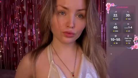 Lora online show from 04-26-26, 12:03