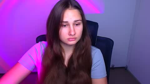 Lora online show from 10-03-25, 07:05