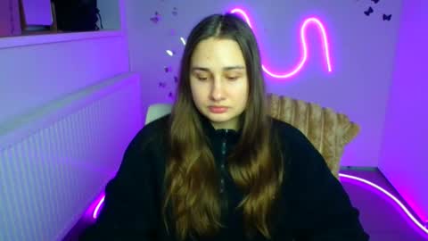 Lora online show from 02-23-26, 06:44