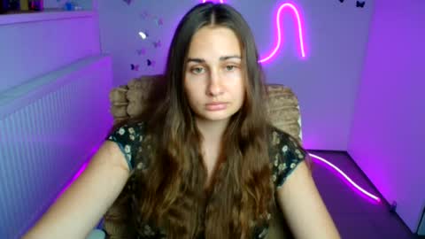 Snapshot of lora_kisses chatting on 07-03-26, 06:20 Lora online show from 07-03-26, 06:20