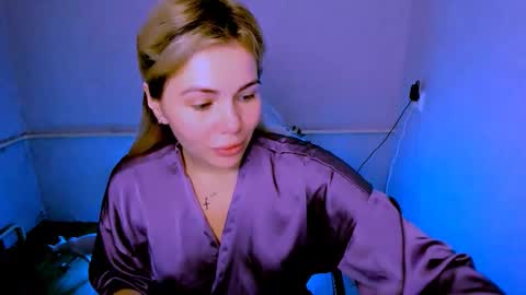 Lora online show from 03-18-26, 02:58