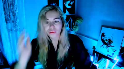 Lora online show from 07-27-26, 02:51