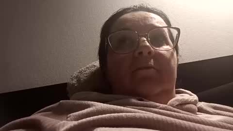 Lora online show from 12-04-24, 03:54