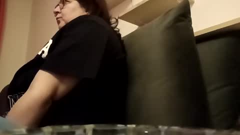 Lora online show from 01-27-25, 08:28