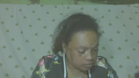 Snapshot of lorahvane chatting on 06-11-26, 06:39 LorahVane online show from 06-11-26, 06:39