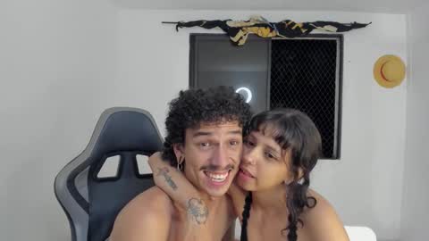 Snapshot of lordpussy__ chatting on 10-16-25, 04:13 lordpussy__ online show from 10-16-25, 04:13